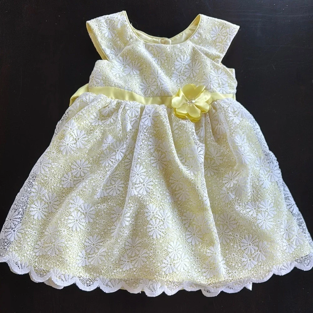Yellow and White Floral Dress size 3T